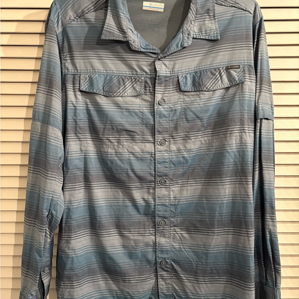 Columbia Striped Blue Button-Up Shirt